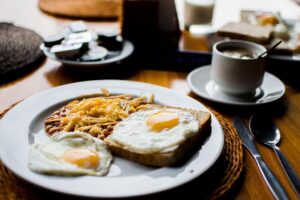 初デートで食事は何を食べるのがベスト？